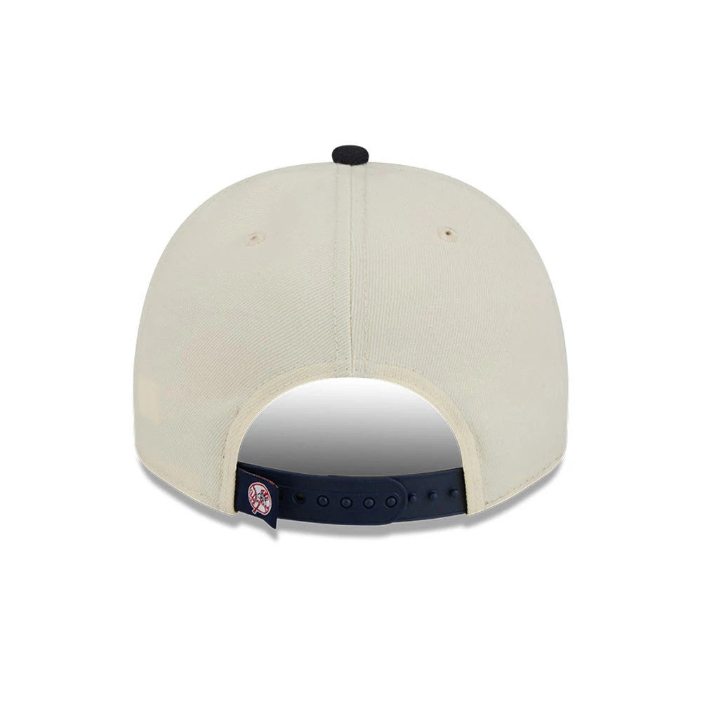 Pictured is this MLB Classic New York Yankees 9FIFTY A-Frame Snapback cap in Cream. 7