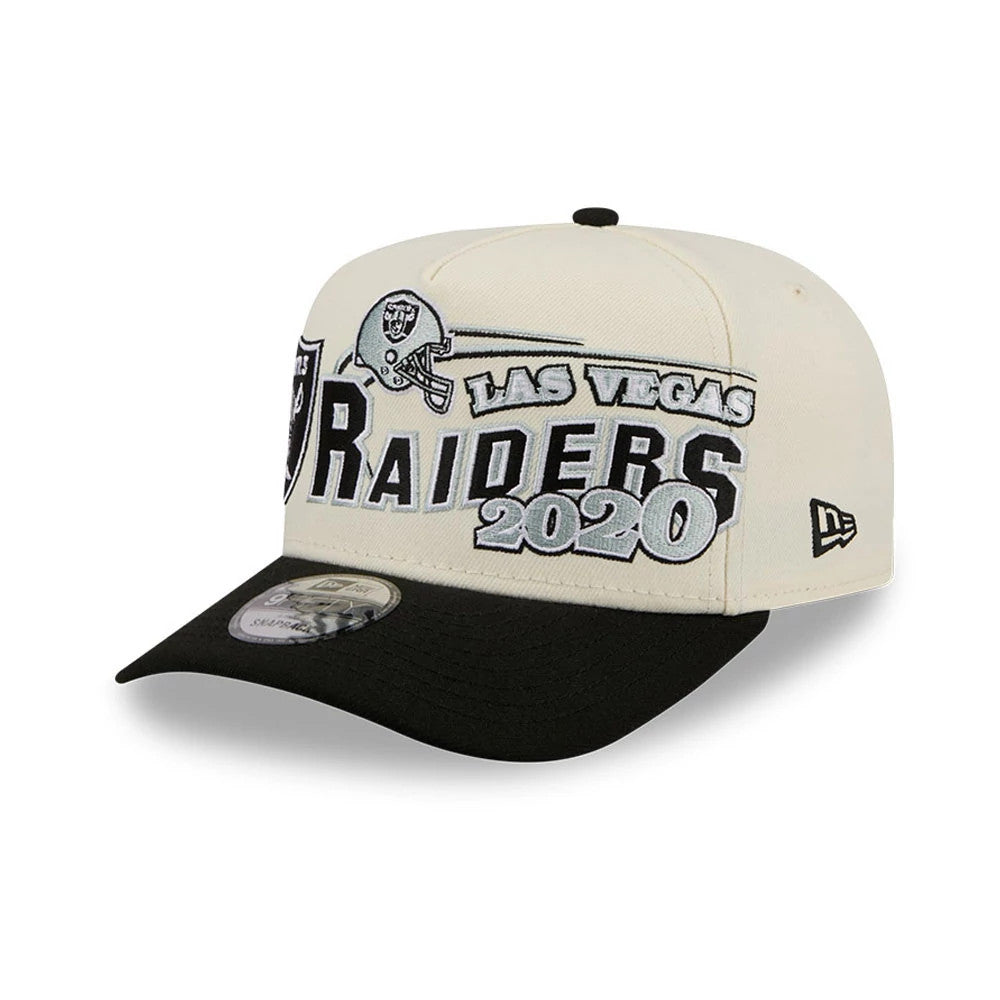 Las Vegas Raiders NFL Classic White New Era 9FIFTY A-Frame Snapback Adjustable Cap, front view showing black and white embroidered Raiders lettering and logo with a contrasting black visor and a 9FIFTY size sticker on the visor.