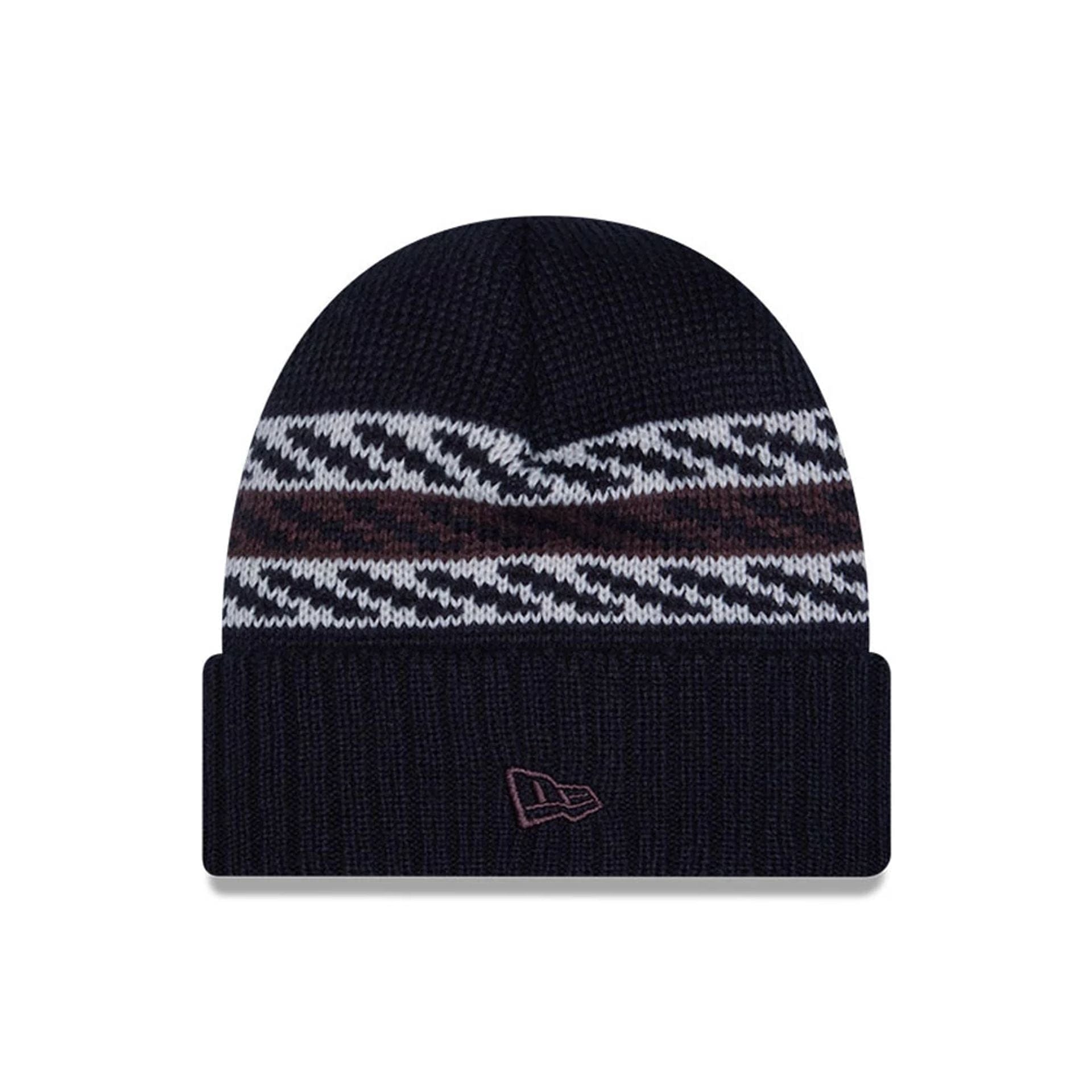 This is a New York Yankees MLB Quilted Navy Cuff knit Beanie Hat 2