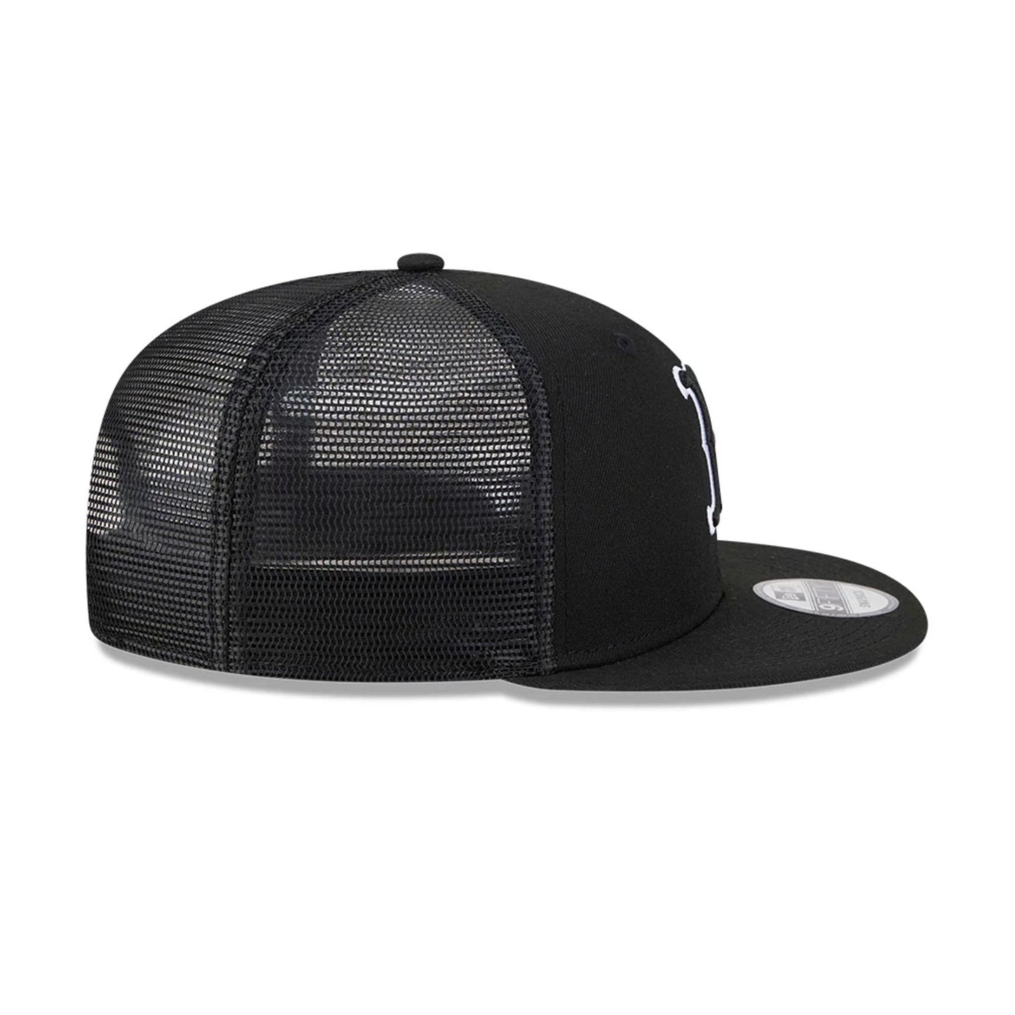 Pictured is this MLB Evergreen Boston Red Sox 9FIFTY Trucker cap in black. 7