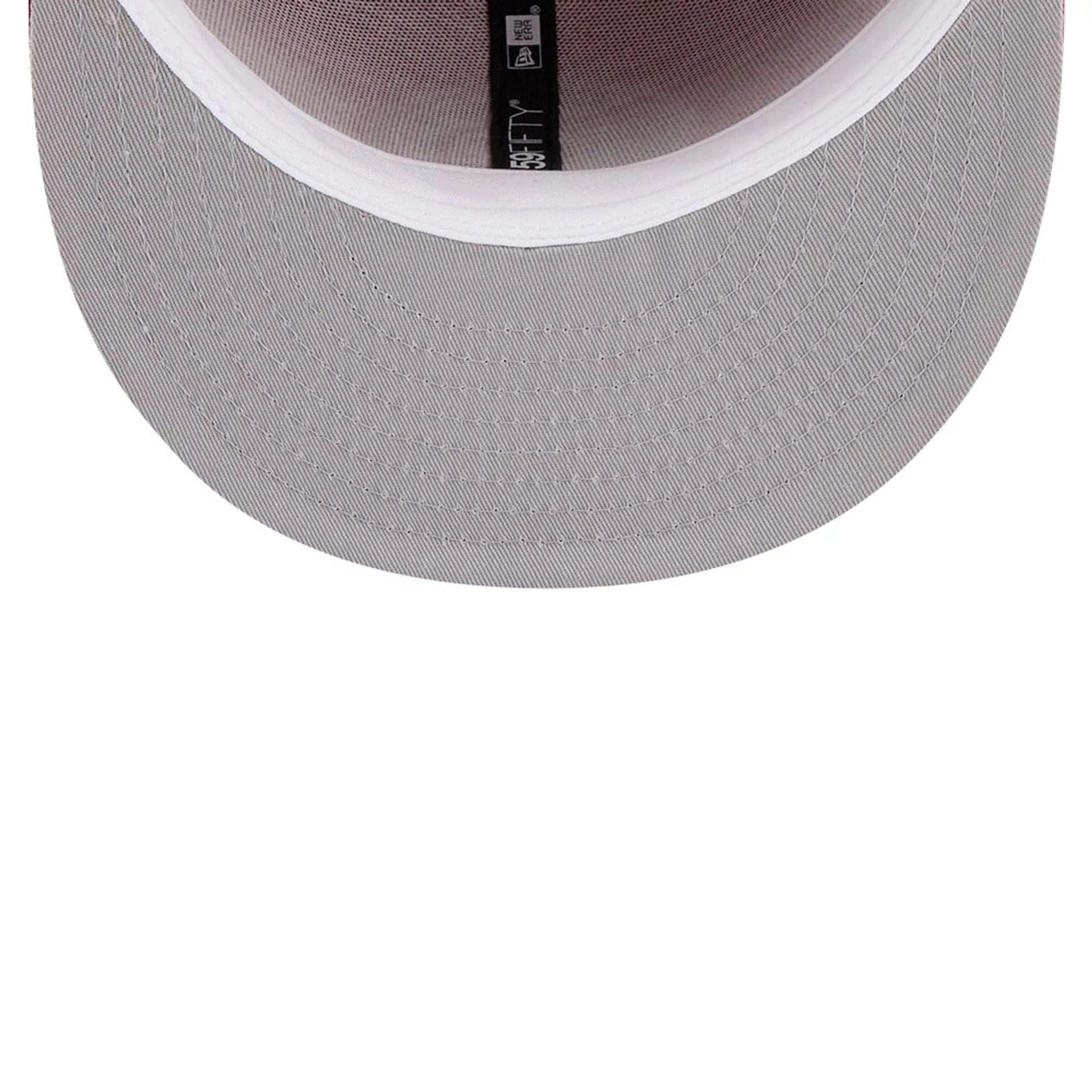 Pictured is this NBA Hardwood Classic Atlanta Hawks 59FIFTY Fitted cap in red. 2