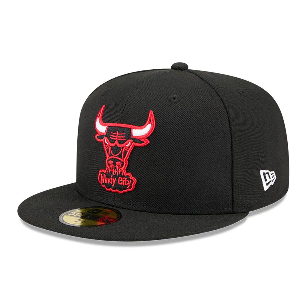 Pictured is this NBA Hardwood Classic Chicago Bulls 59FIFTY Fitted cap in black. 4