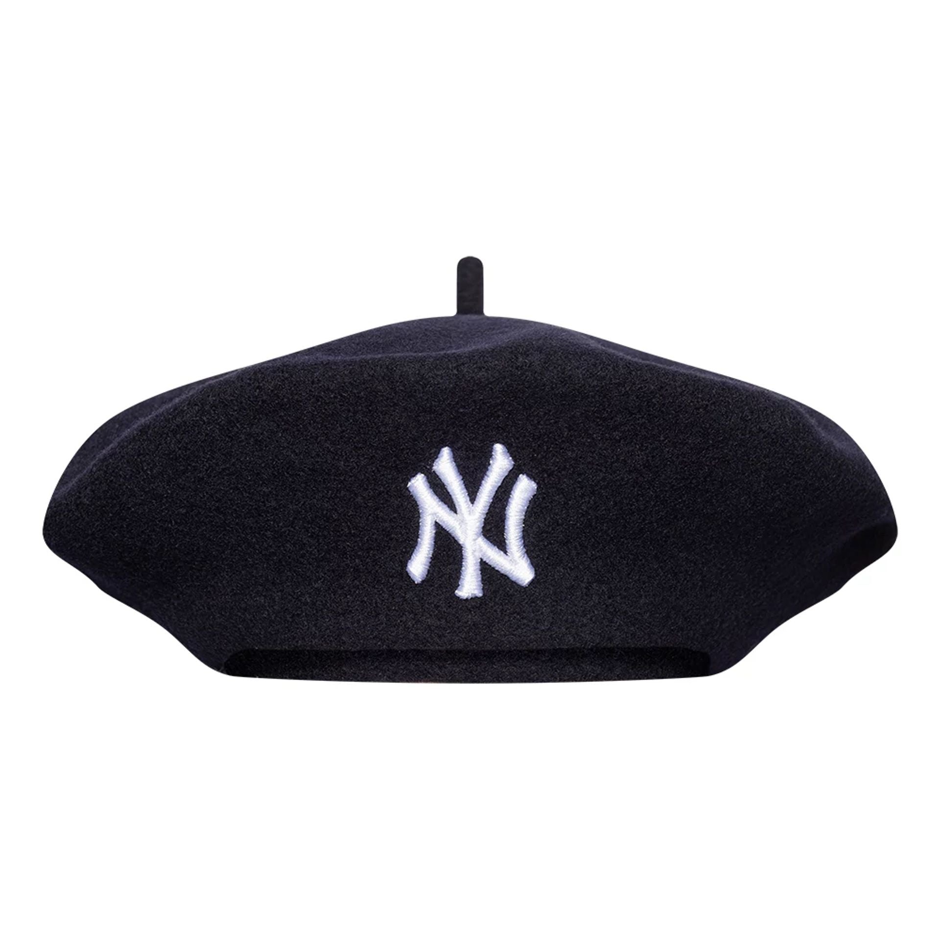This is a New York Yankees Womens MLB Wool Navy Beret 2