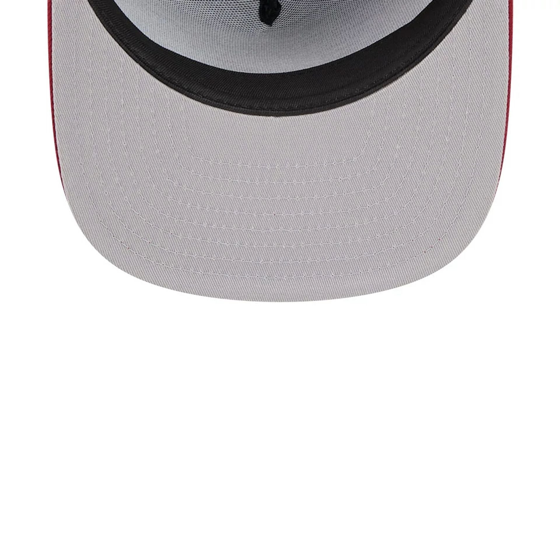 Pictured is this NBA Classic Cleveland Cavaliers 9FIFTY A-Frame Snapback Adjustable cap in dark blue. 2