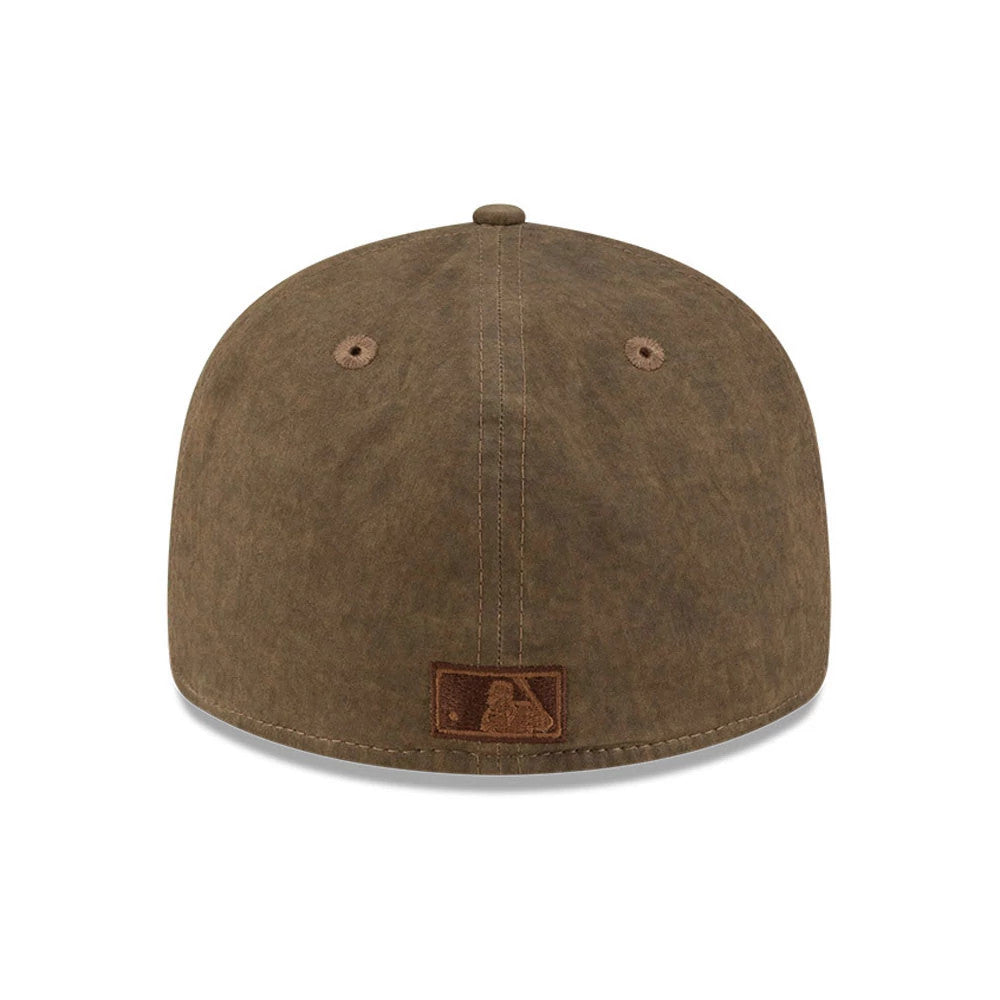 San Francisco Giants MLB Open Brown Retro Crown New Era 59FIFTY Fitted Cap, rear view showing the brown embroidered MLB Batterman logo at the centre of the back panels, with a slightly faded brown finish and matching eyelets.
