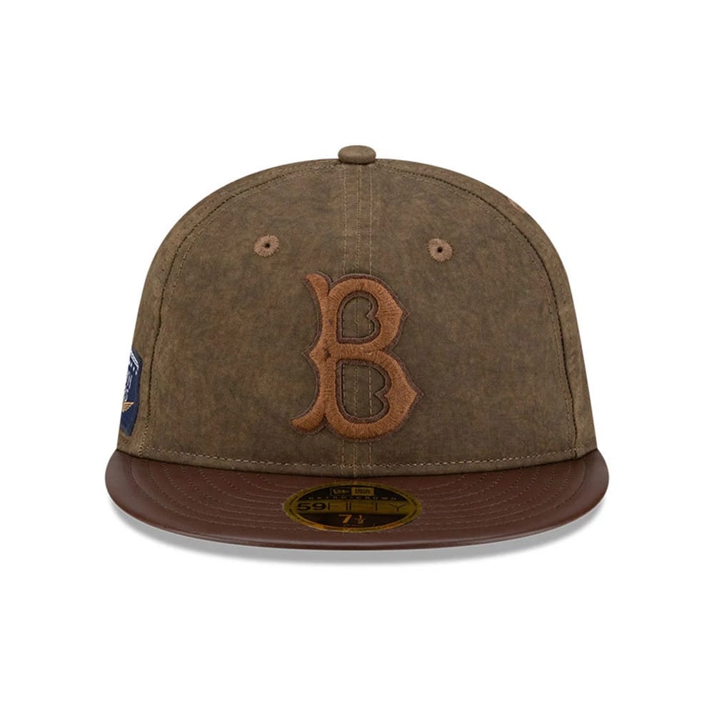 Pictured is this MLB Utility Linen Brooklyn Dodgers Retro Crown 59FIFTY Fitted cap in open brown. 3