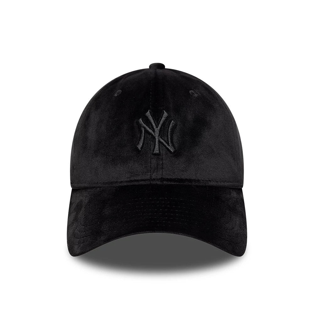 This is a New York Yankees MLB Velour Black 9TWENTY Bow Back Adjustable Cap 3