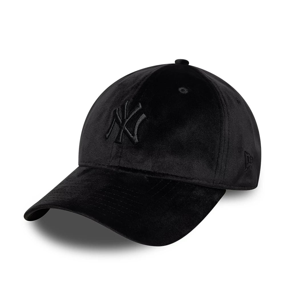 New York Yankees MLB Velour Black New Era 9TWENTY Bow Back Adjustable Cap, three-quarter view with a black embroidered NY logo on the front panel, soft velour fabric and curved visor creating a look.