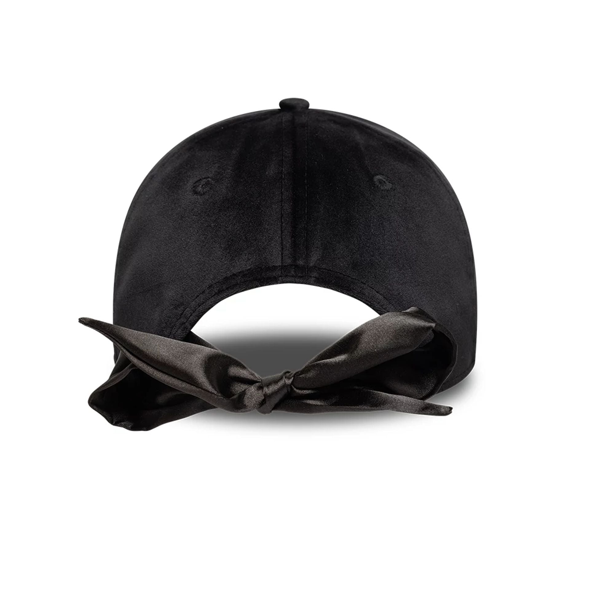 This is a New York Yankees MLB Velour Black 9TWENTY Bow Back Adjustable Cap 2