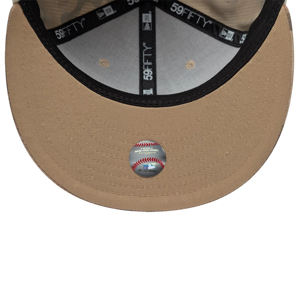Pictured is this MLB Cord LA Dodgers Downflap 59FIFTY Fitted cap in light beige. 2