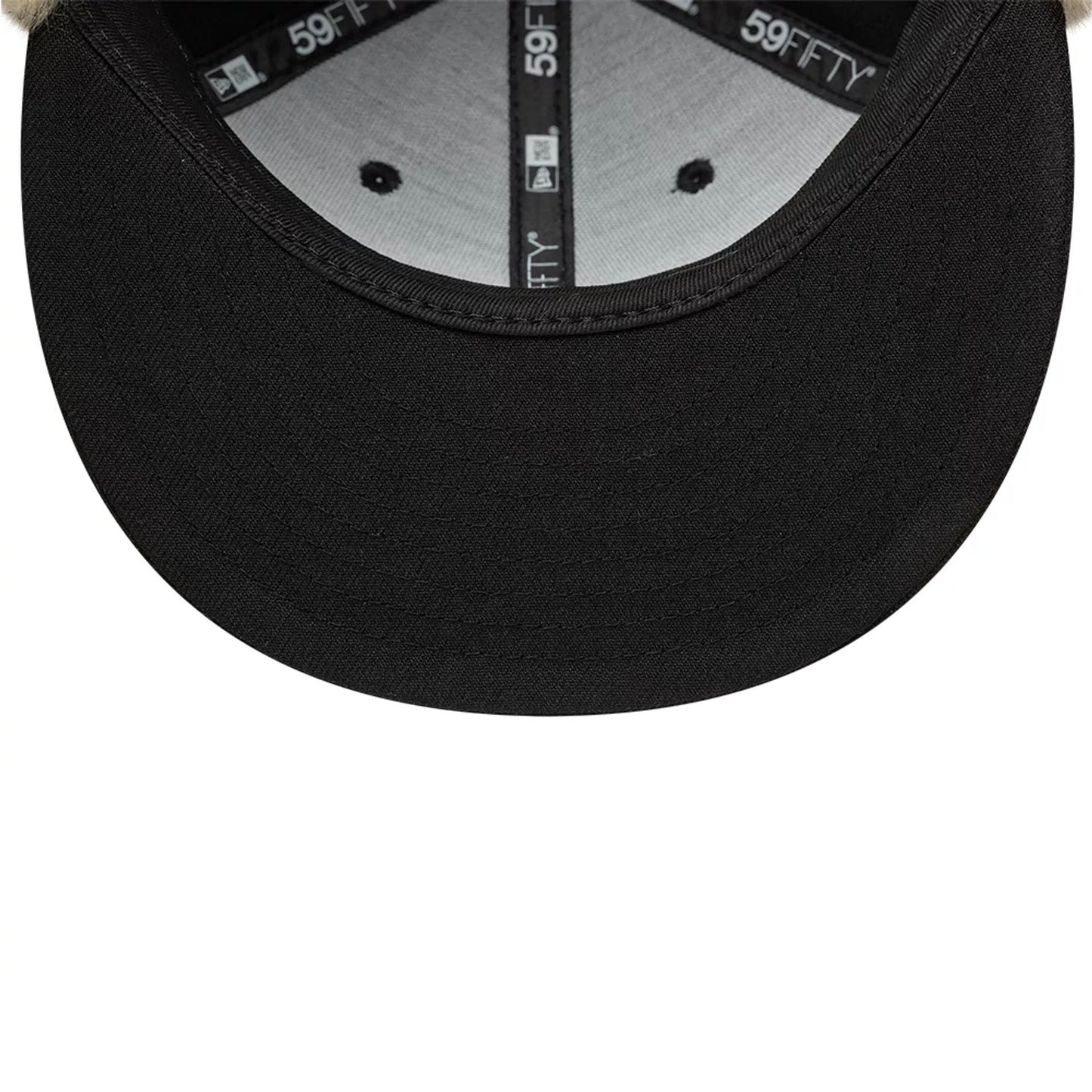 Pictured is this New Era Dogear 59FIFTY Fitted cap in black. 11