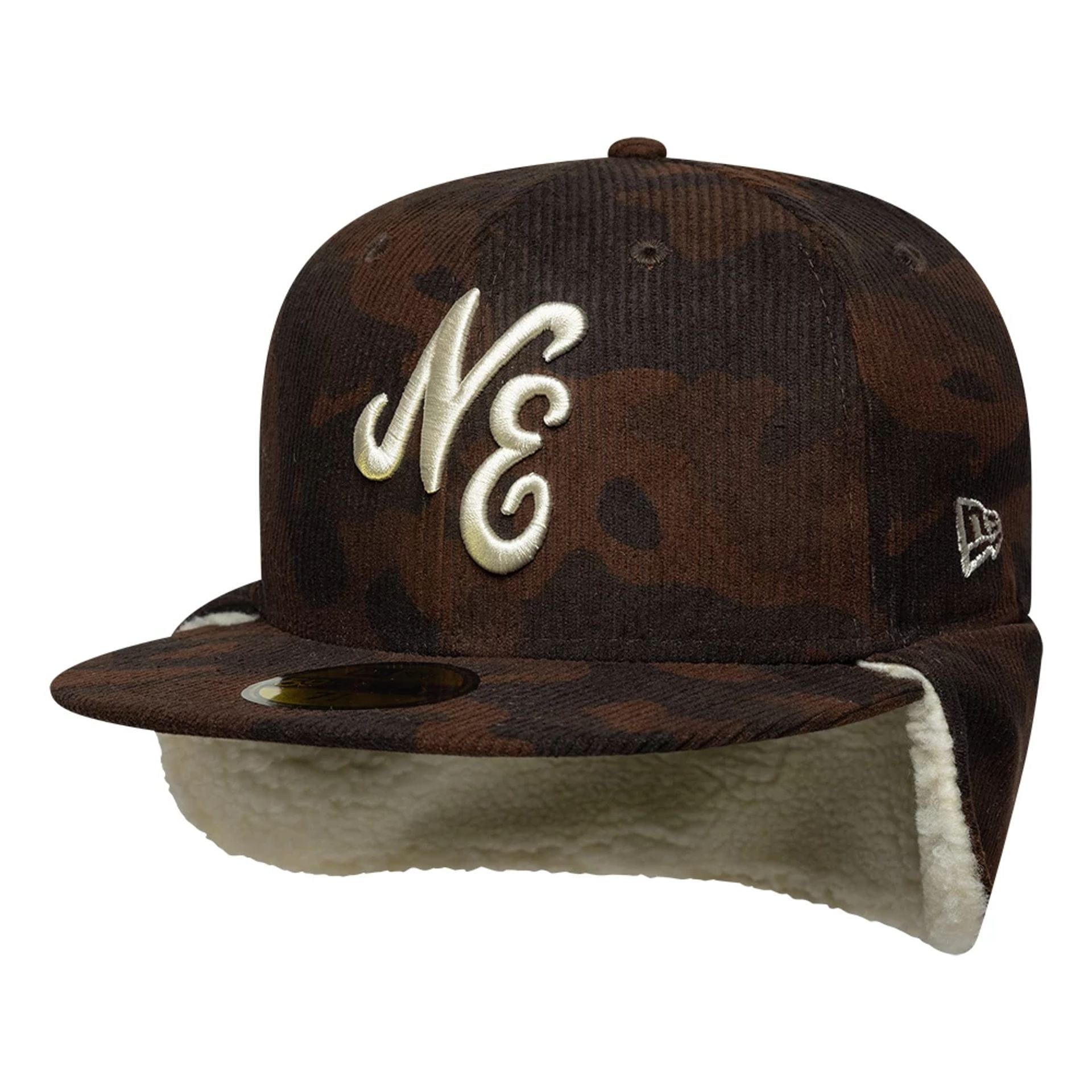 Pictured is this New Era Cord Downflap 59FIFTY Fitted cap in dark brown. 2