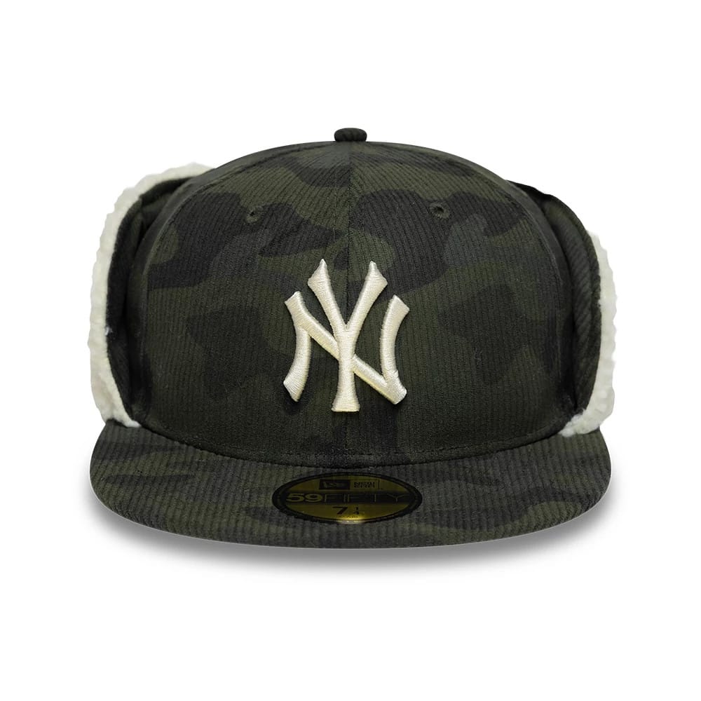 Pictured is this MLB Cord New York Yankees Downflap 59FIFTY Fitted cap in green. 2