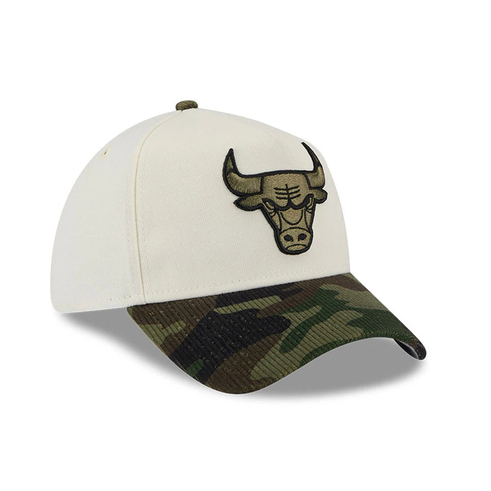 Chicago Bulls NBA White New Era 39THIRTY A-Frame Stretch Fit Cap, three-quarter view showing the black embroidered bull logo on the front panel with a camouflage pattern visor and olive top button.