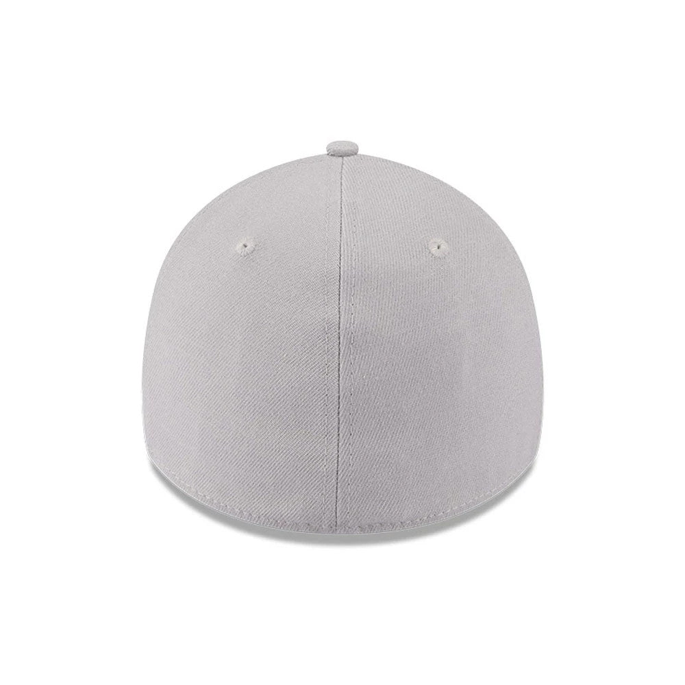 Pictured is this MLB Metallic LA Dodgers 39THIRTY Stretch Fit cap in grey. 4