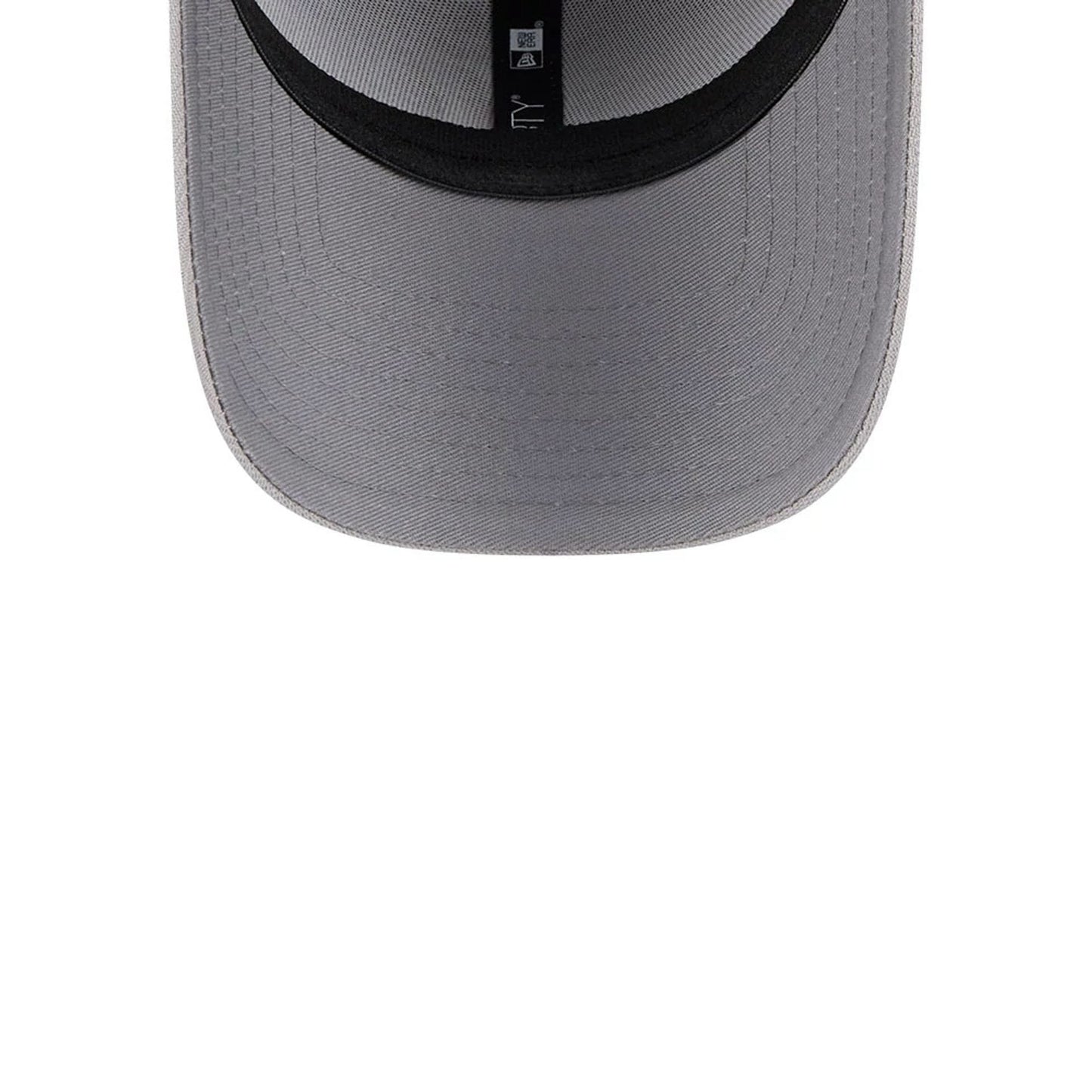 Pictured is this MLB Metallic New York Yankees 39THIRTY Stretch Fit cap in grey. 7