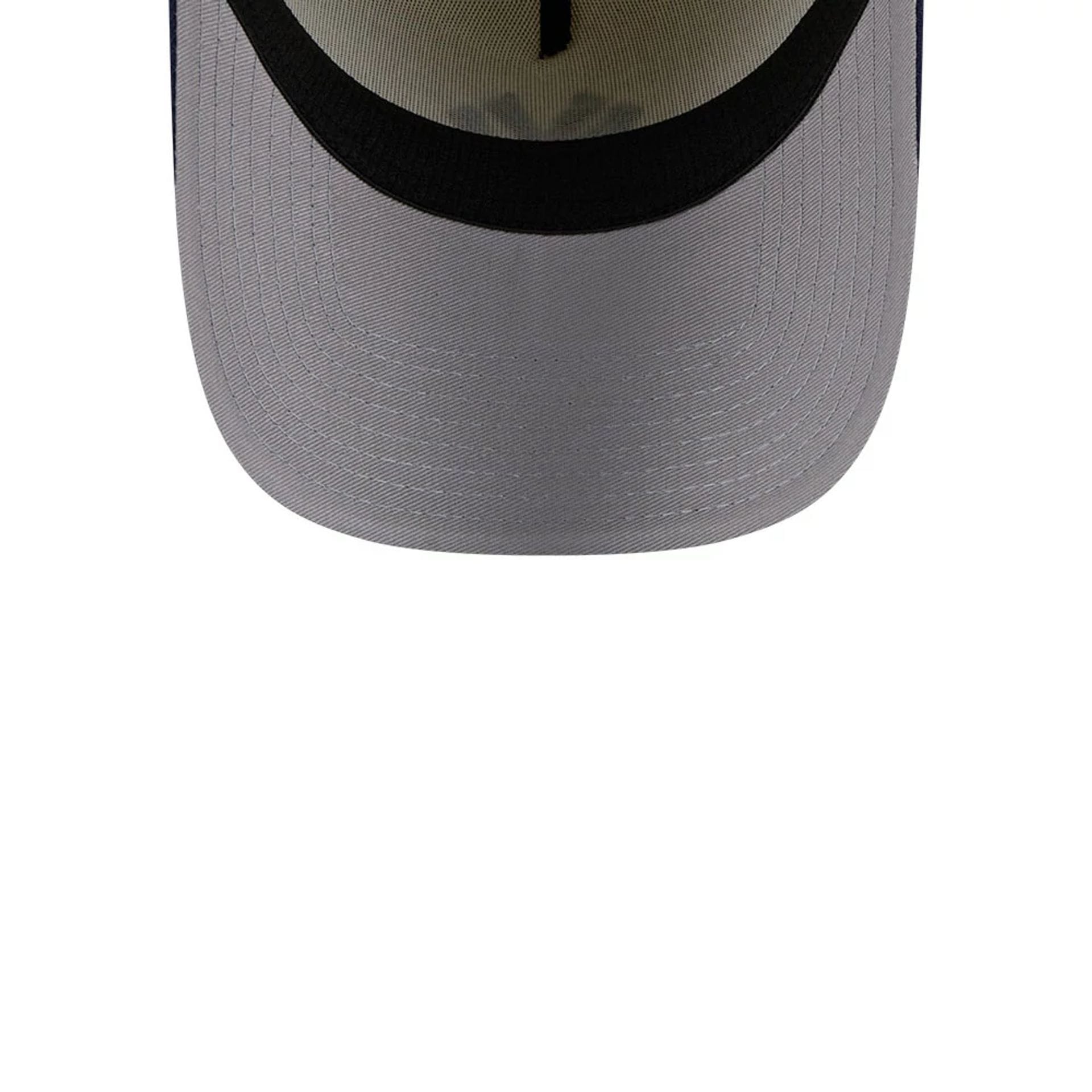 Pictured is this MLB Chrome New York Yankees 39THIRTY A-Frame Stretch Fit cap in Navy. 2