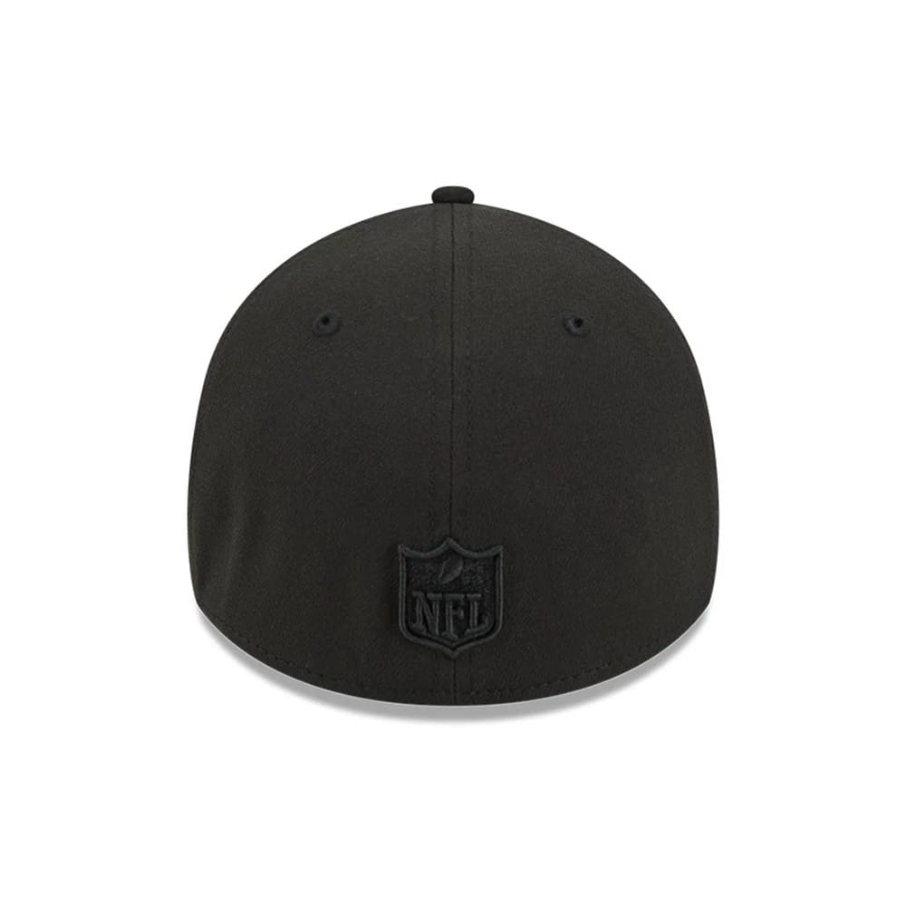Pictured is this NFL Suede Las Vegas Raiders 39THIRTY A-Frame Stretch Fit cap in Black. 7