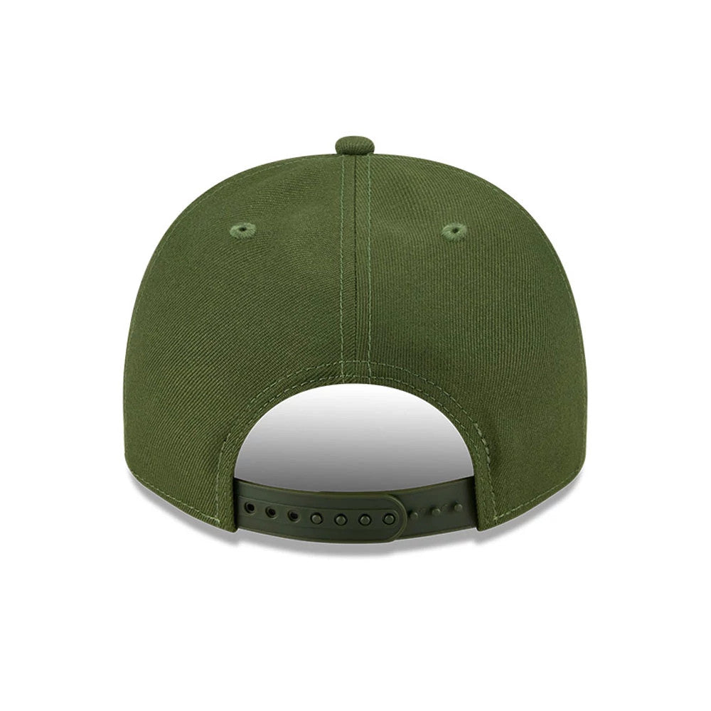 Pictured is this MLB Rifle Green New York Yankees 9FIFTY A-Frame Snapback cap in dark green. 7