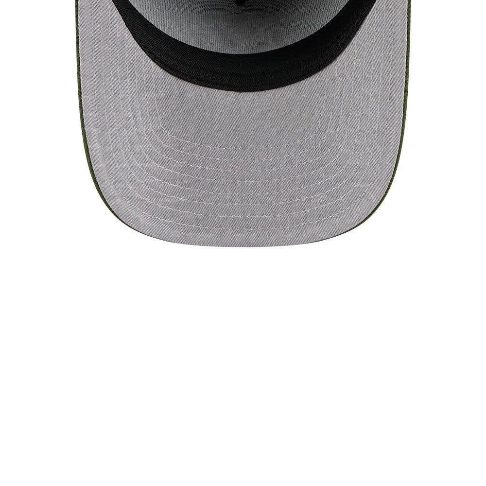 Yankees MLB Rifle Green New Era 9FIFTY A-Frame Snapback Adjustable Cap, inside view showing a light grey undervisor with a contrast black sweatband, part of the cap's structured interior design.