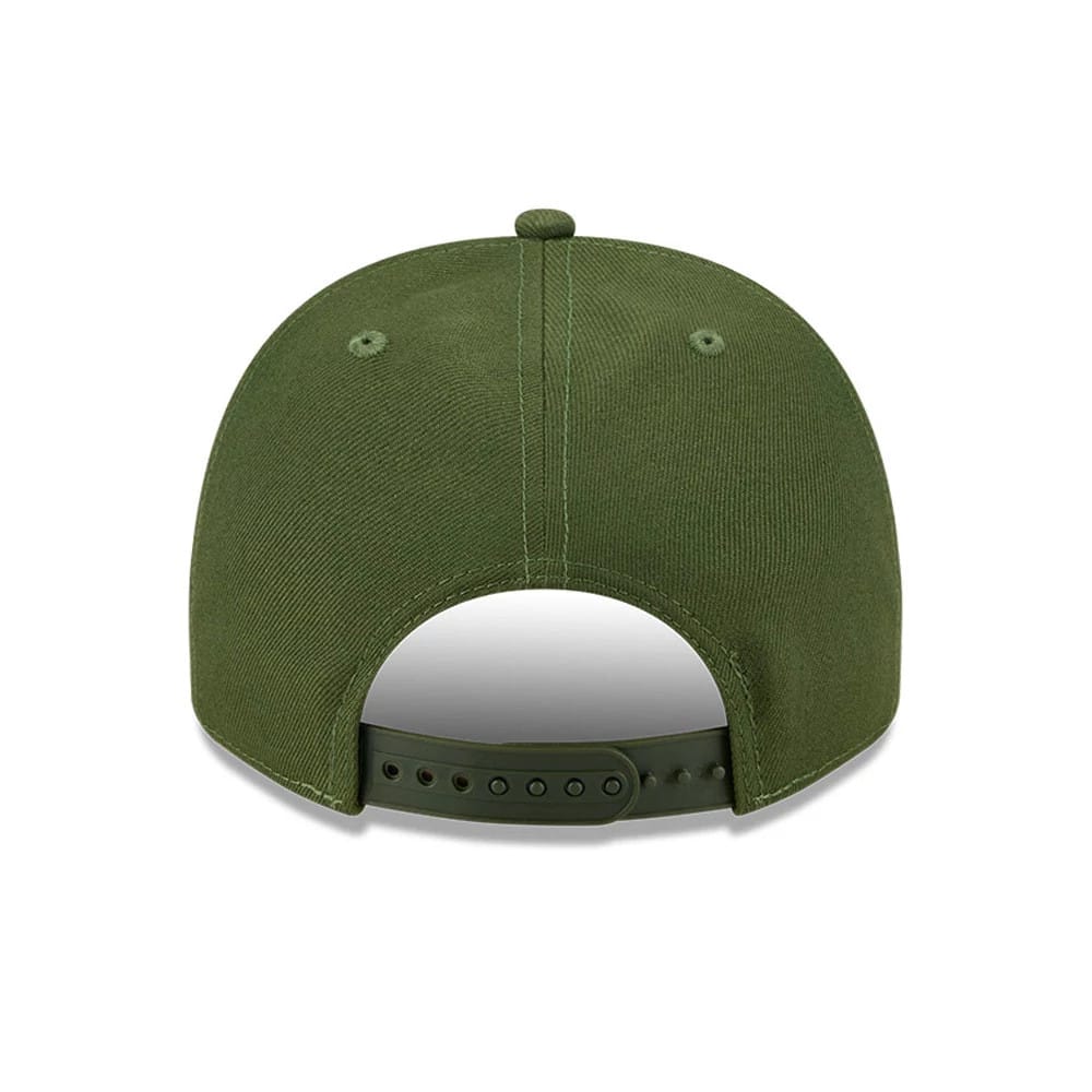Pictured is this NHL Rifle Green Anaheim Ducks 9FIFTY A-Frame Snapback cap in dark green. 7