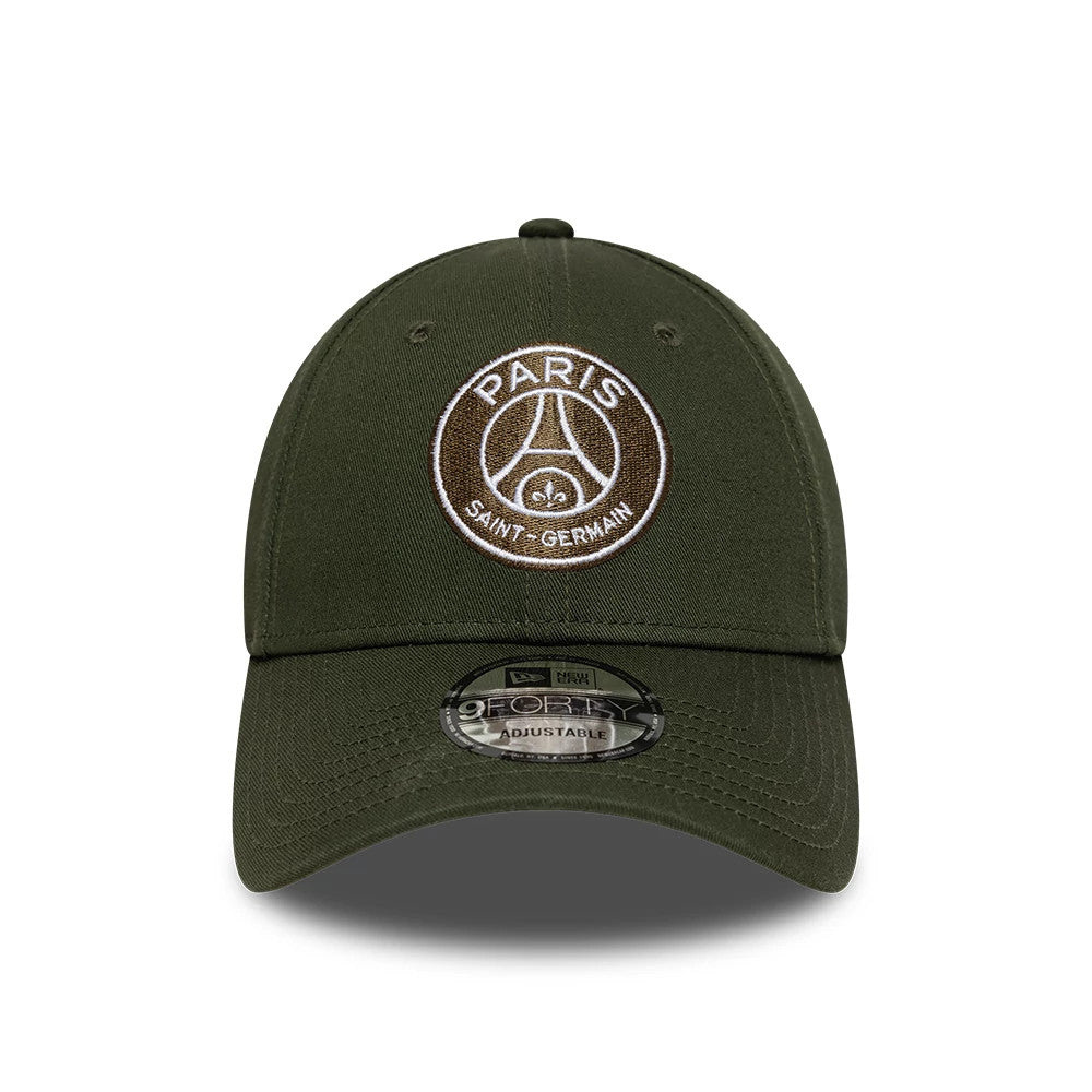 Pictured is this Paris Saint-Germain 9FORTY cap in dark green. 2