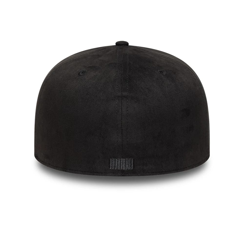 This is a FC Barcelona Mes Que Un Black 59FIFTY Fitted Cap 3