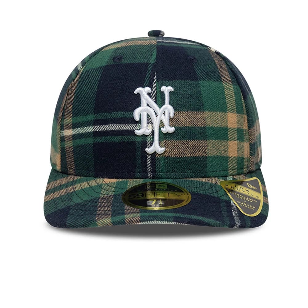 New York Mets MLB Check Dark Green Low Profile New Era 59FIFTY Fitted Cap, front view showing a white embroidered Mets logo on the structured green and navy check pattern crown, with a gold 59FIFTY size sticker on the flat visor.