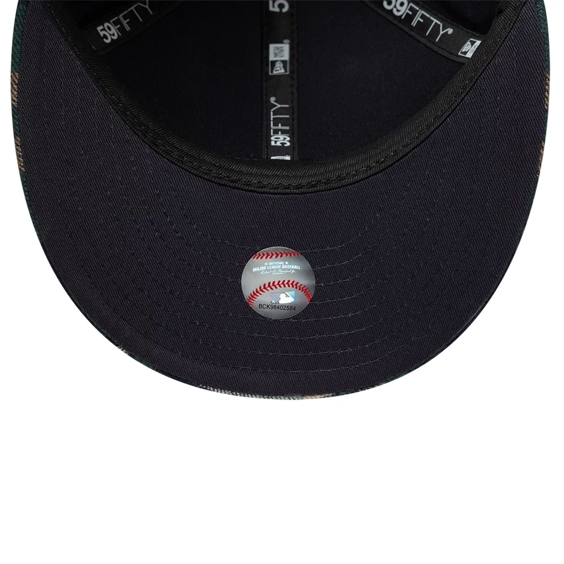 Pictured is this MLB Check New York Mets Low Profile 59FIFTY Fitted cap in dark green. 2