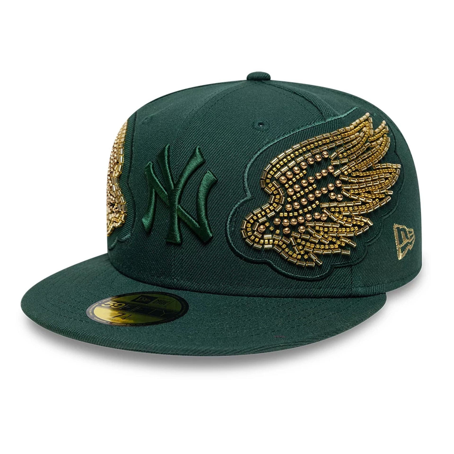 Pictured is this MLB Beaded Wings New York Yankees 59FIFTY Fitted cap in dark green. 1