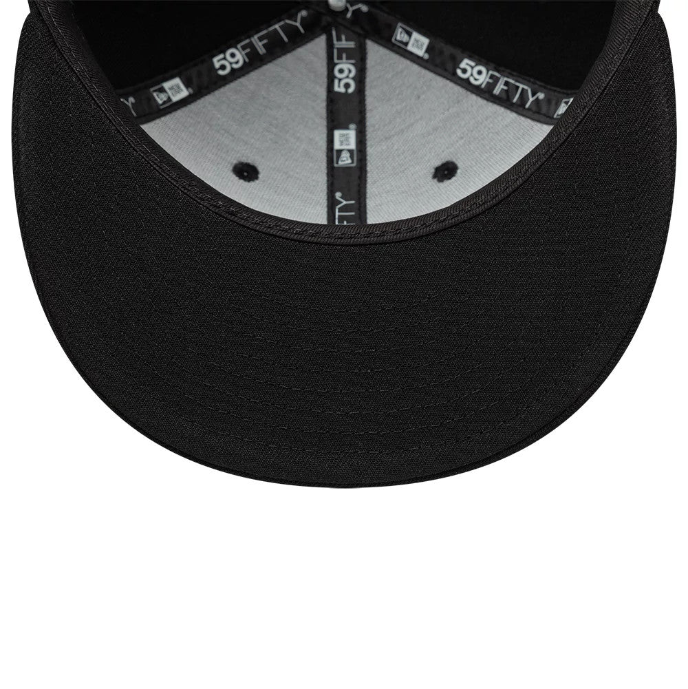 Pictured is this New Era Gem 59FIFTY Fitted cap in black. 7