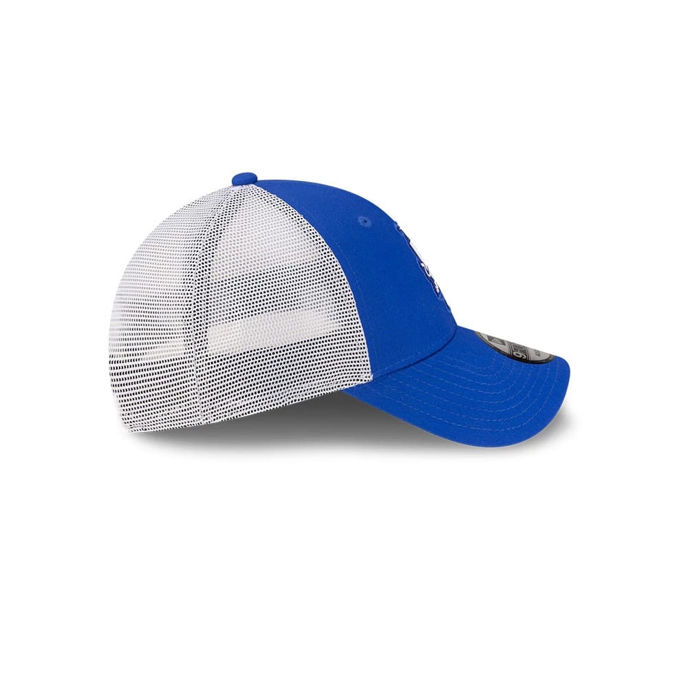 Visa Cash App Racing Bulls Summer League Bright Blue New Era 9FORTY Adjustable Cap, side view showing the structured blue crown with a grey mesh rear, curved blue visor and New Era flag logo on the left side.