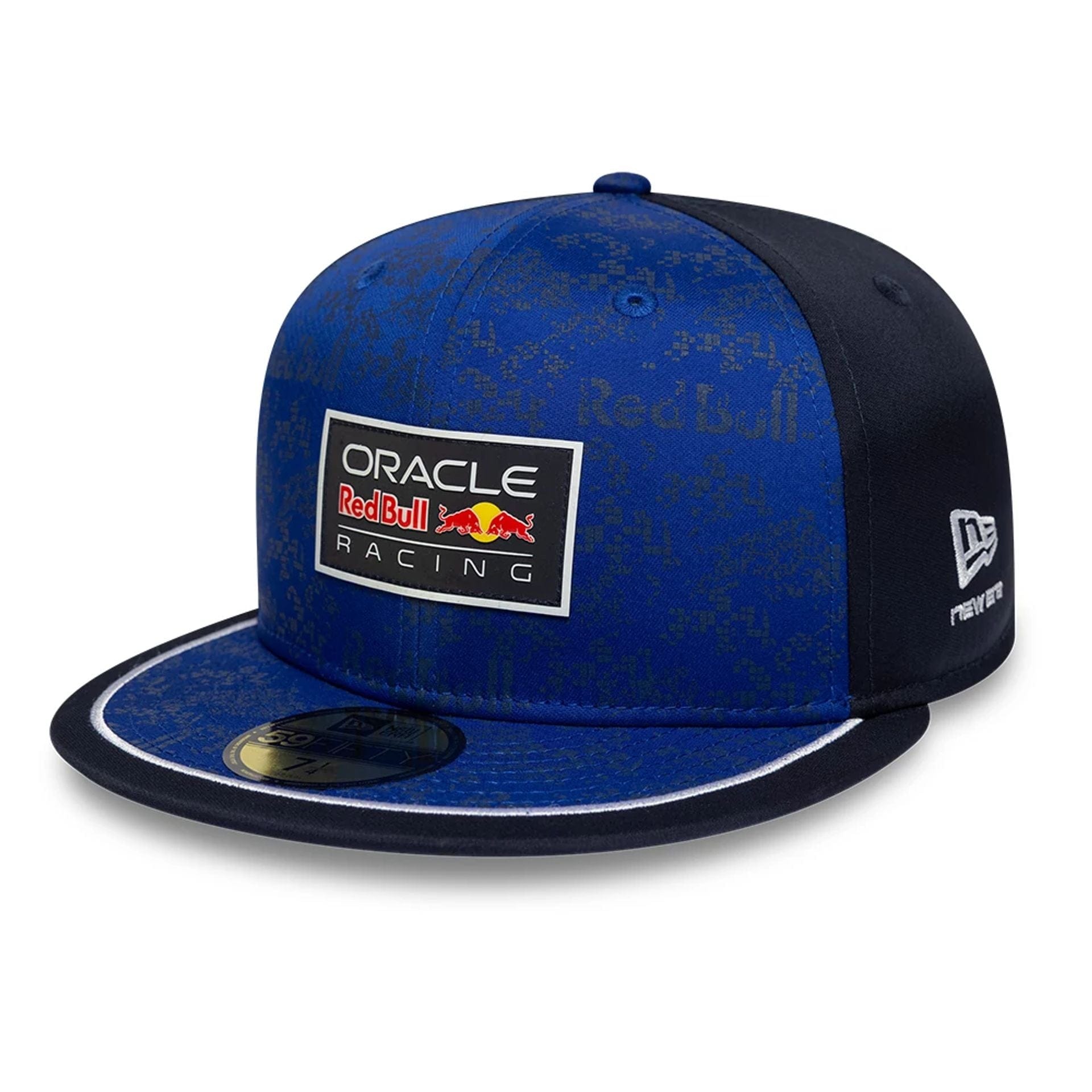 Pictured is this Red Bull Racing 59FIFTY Fitted cap in dark blue. 1