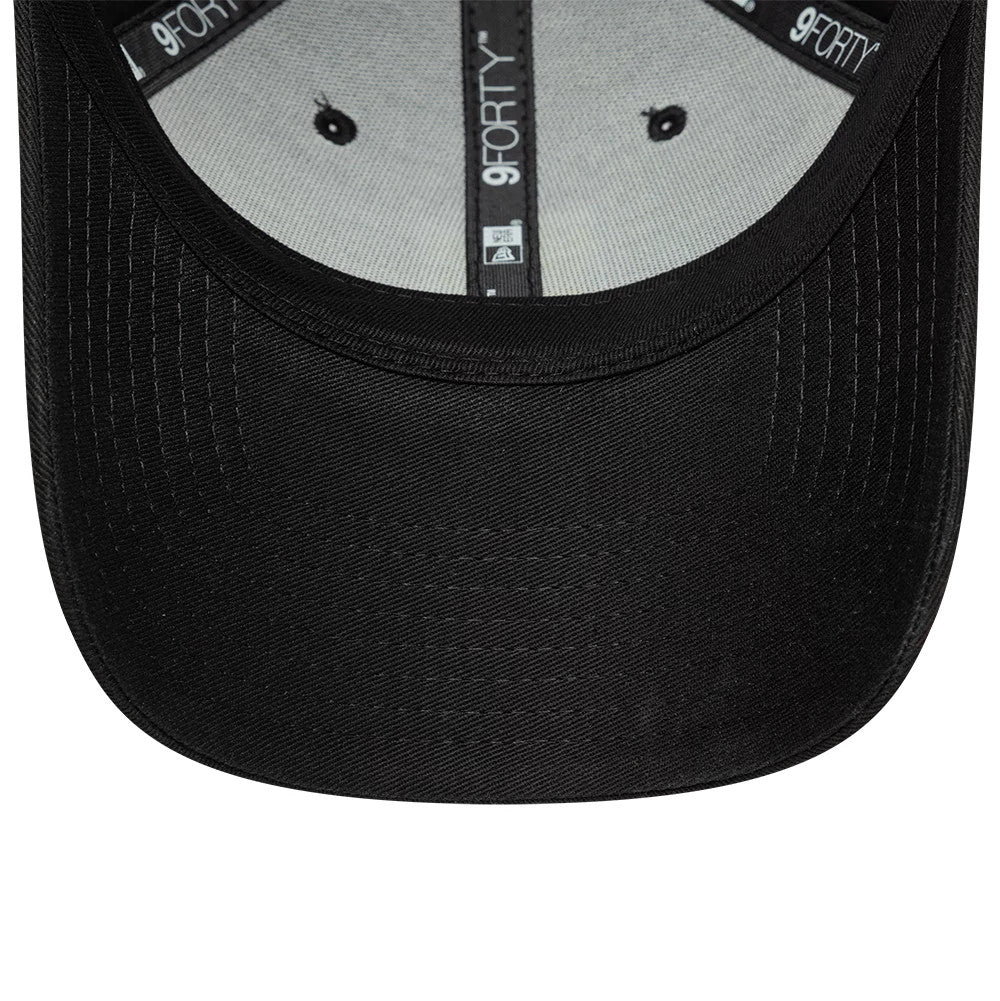 Pictured is this Core Aston Villa FC 9FORTY cap in black. 5