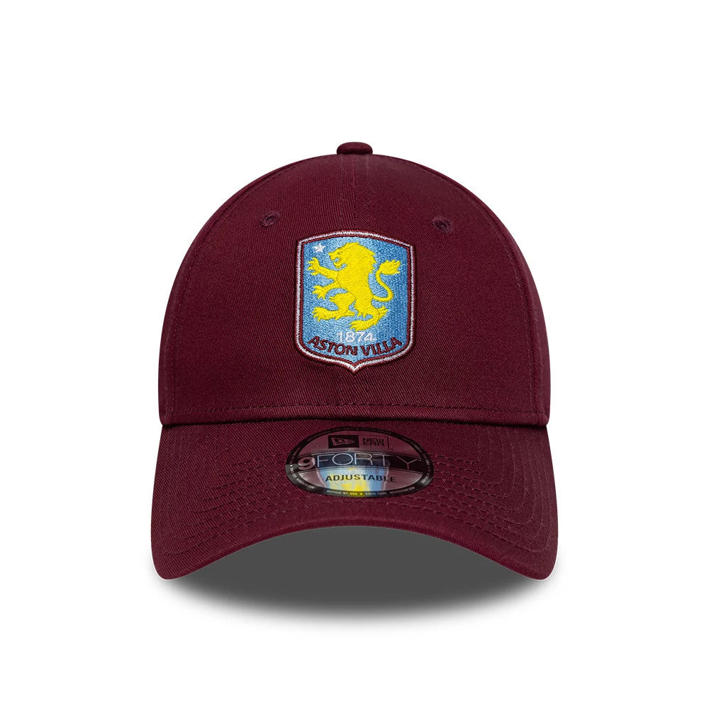 Aston Villa FC Core Dark Red New Era 9FORTY Cap, front view showing the yellow and blue embroidered crest logo on the front panel with a curved visor and a 9FORTY size sticker on the visor.