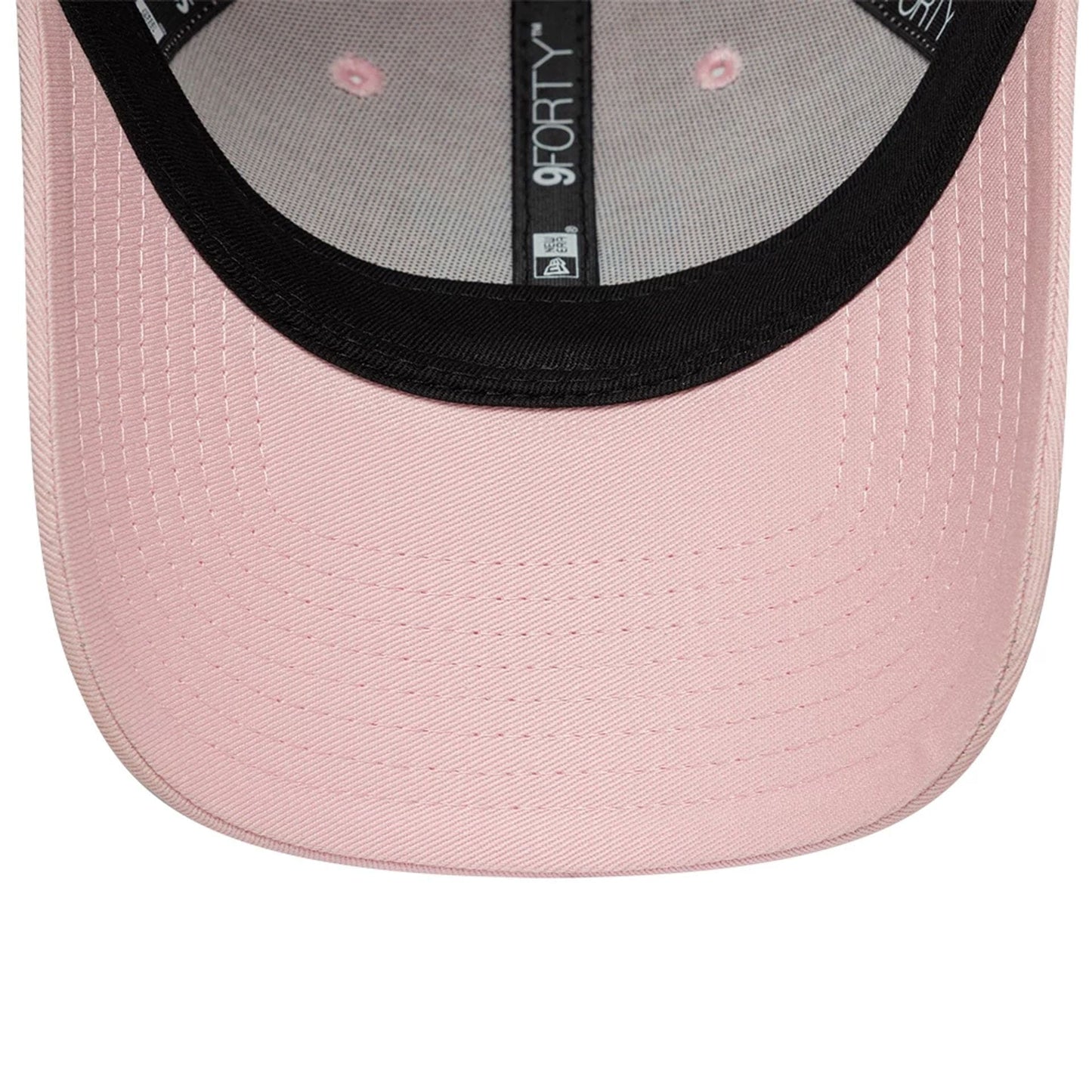 Pictured is this Womens Aston Villa FC 9FORTY cap in pastel pink. 5