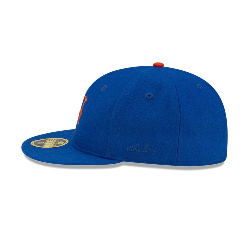 Pictured is this FOG X MLB New York Mets Retro Crown 59FIFTY Fitted cap in blue. 7