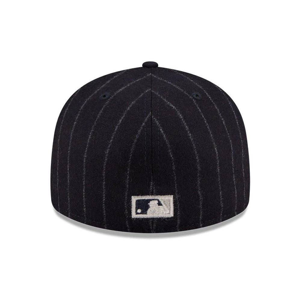 Pictured is this MLB X Moon Brooklyn Dodgers 59FIFTY Fitted cap in Navy. 7