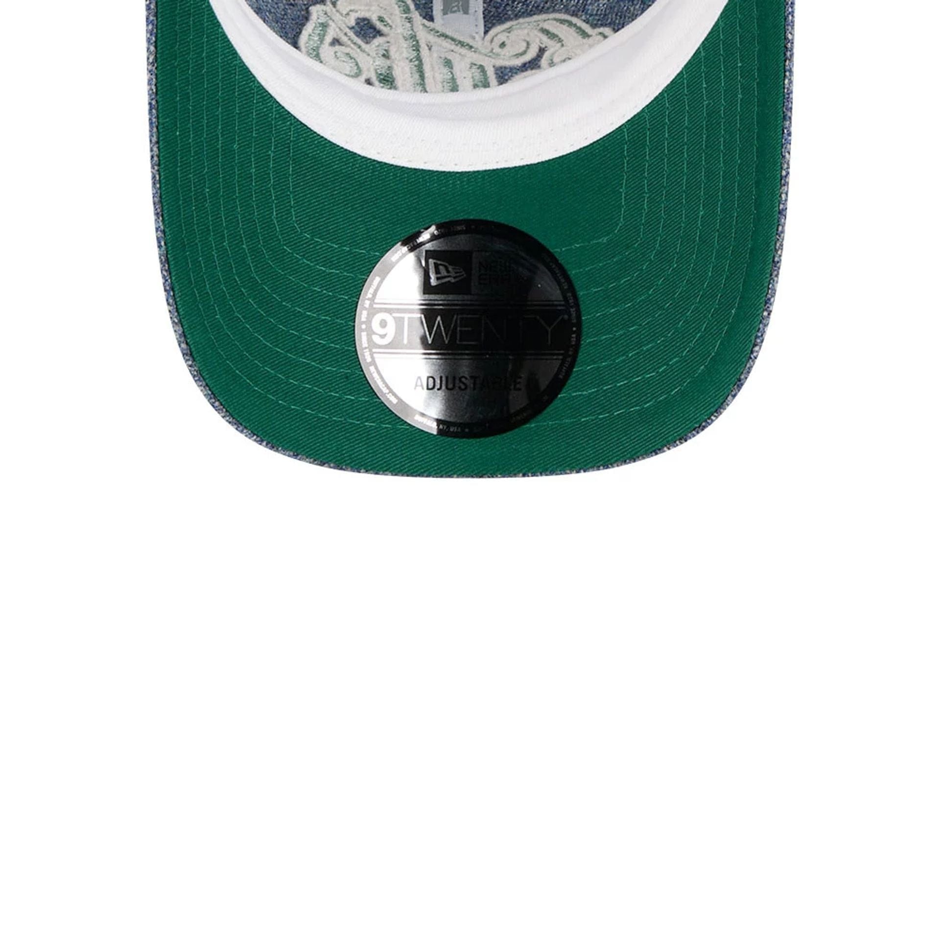 Pictured is this MLB X Moon Chicago Cubs 9TWENTY cap in blue. 2