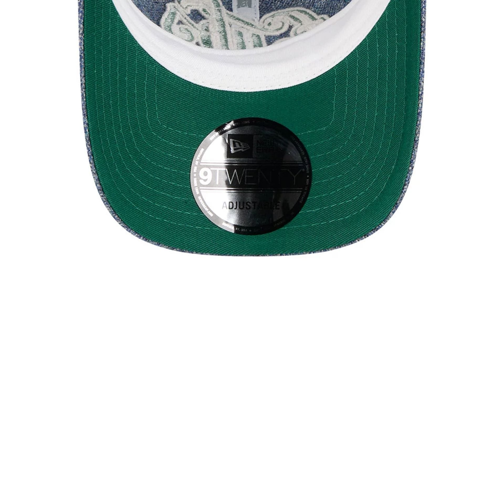 Pictured is this MLB X Moon Chicago Cubs 9TWENTY cap in blue. 2