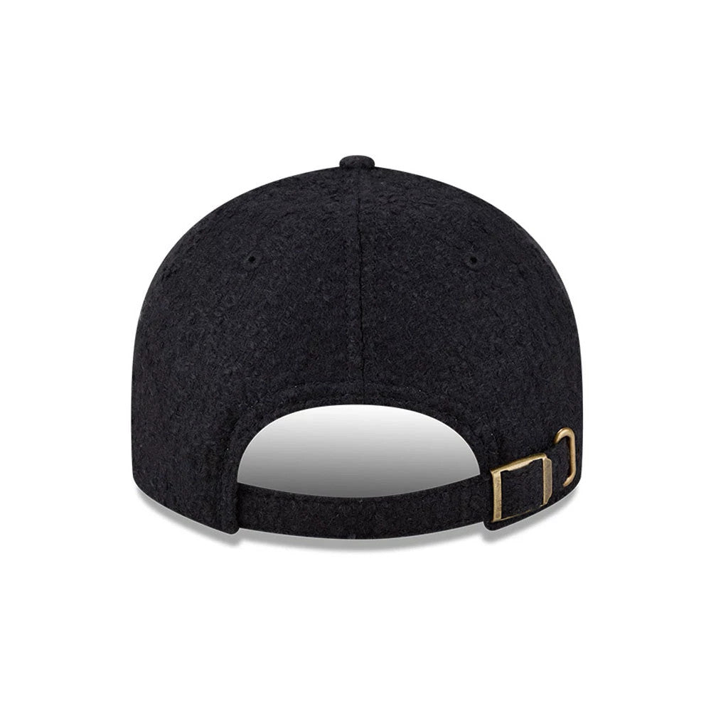 Pictured is this MLB X Moon Boston Red Sox Retro Crown 9FIFTY cap in navy. 7