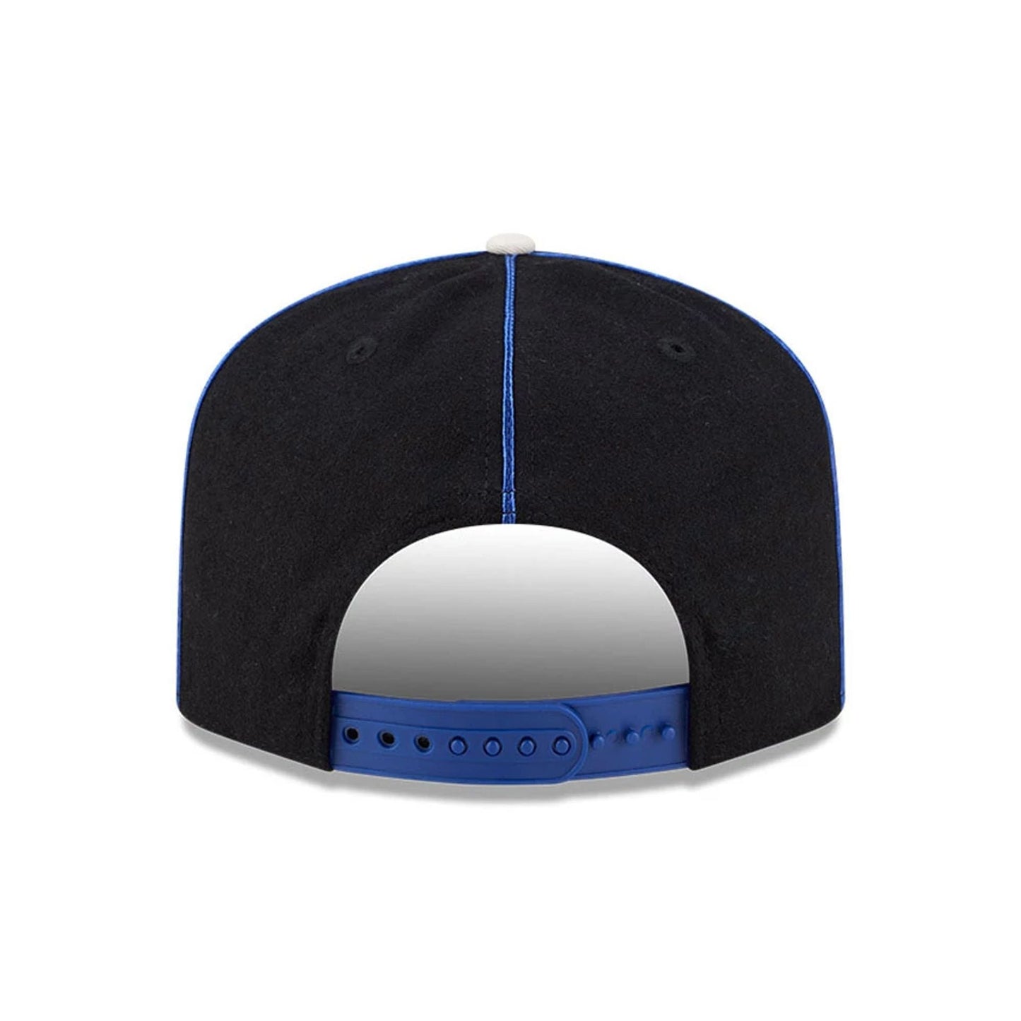 New York Mets MLB Felt Logo Blue New Era 19TWENTY Adjustable Cap, rear view showing blue stitching along the seams of the black crown and a matching blue adjustable snap closure at the back.