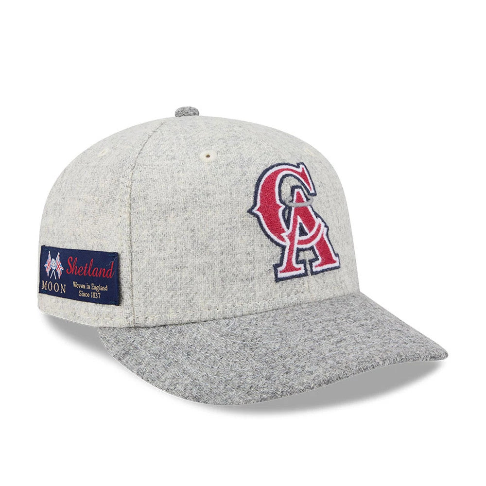 Pictured is this MLB X Moon LA Angels 59FIFTY Fitted cap in light beige. 1