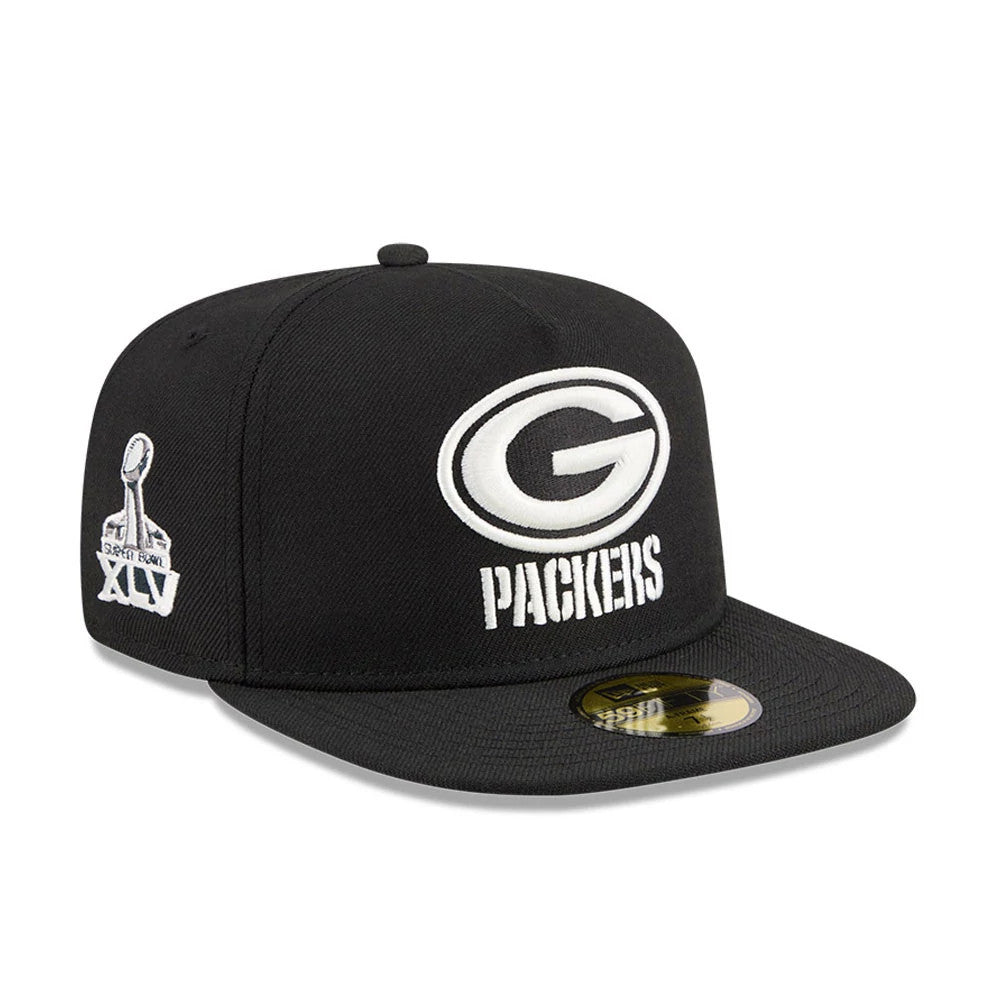 Green Bay Packers NFL Chiseled Embroidery Black New Era 59FIFTY A-Frame Fitted Cap, front view showing the raised white embroidered G logo on the front panel, flat black visor with gold 59FIFTY size sticker, and Super Bowl XLV logo on the left side.
