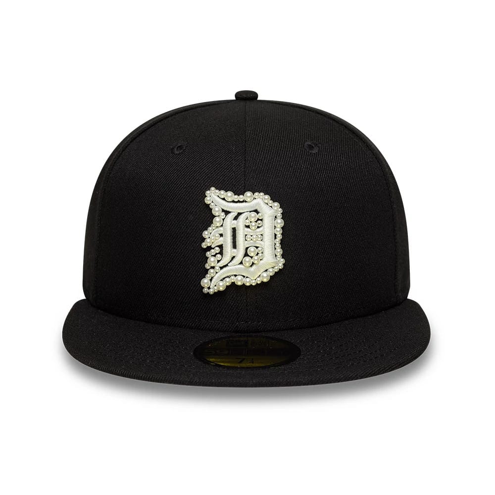 Pictured is this MLB Faux Pearl Detroit Tigers 59FIFTY Fitted cap in black. 3