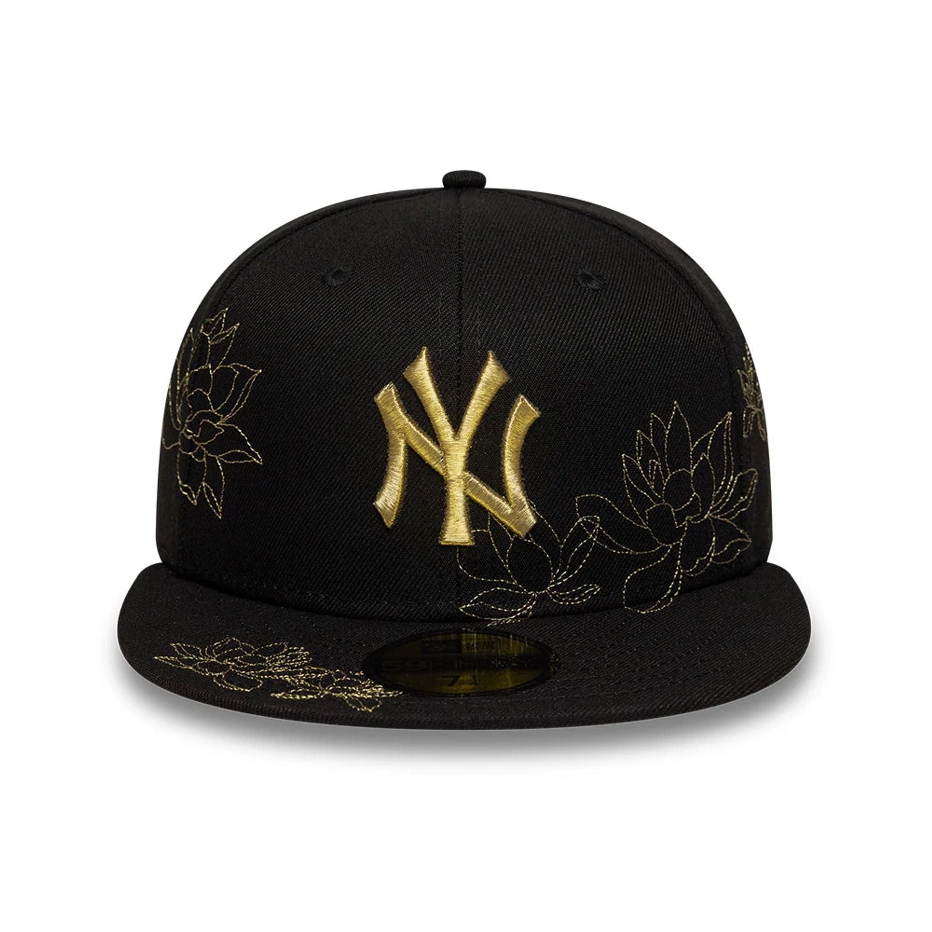 Pictured is this MLB Floral New York Yankees 59FIFTY Fitted cap in black. 2