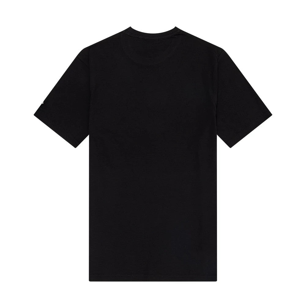 The model is wearing this NBA Script Graphic Chicago Bulls T-Shirt in black. 2