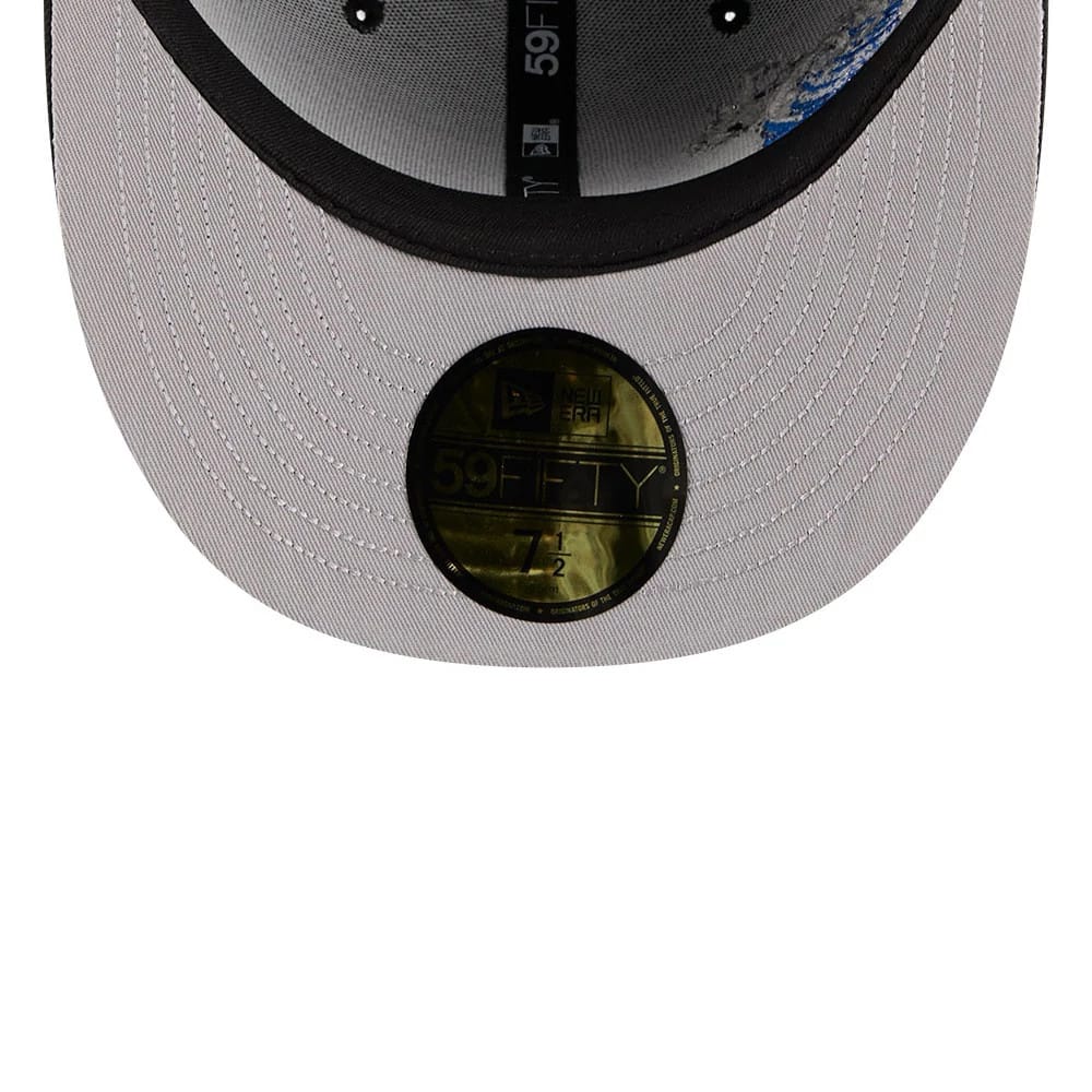 Pictured is this MLB Vissurf LA Dodgers 59FIFTY Fitted cap in black. 2