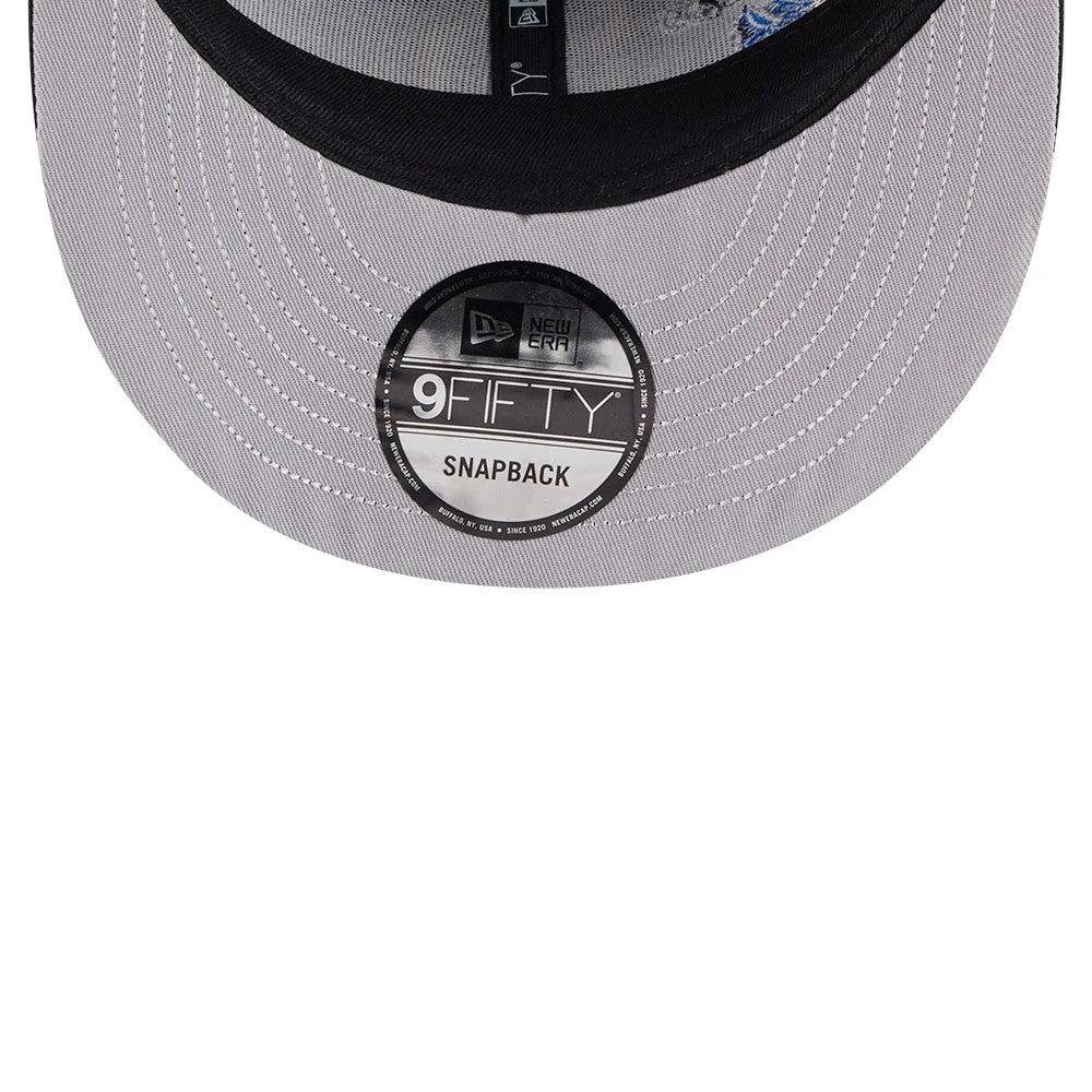 Pictured is this MLB Vissurf San Diego Padres 9FIFTY Snapback cap in black. 2