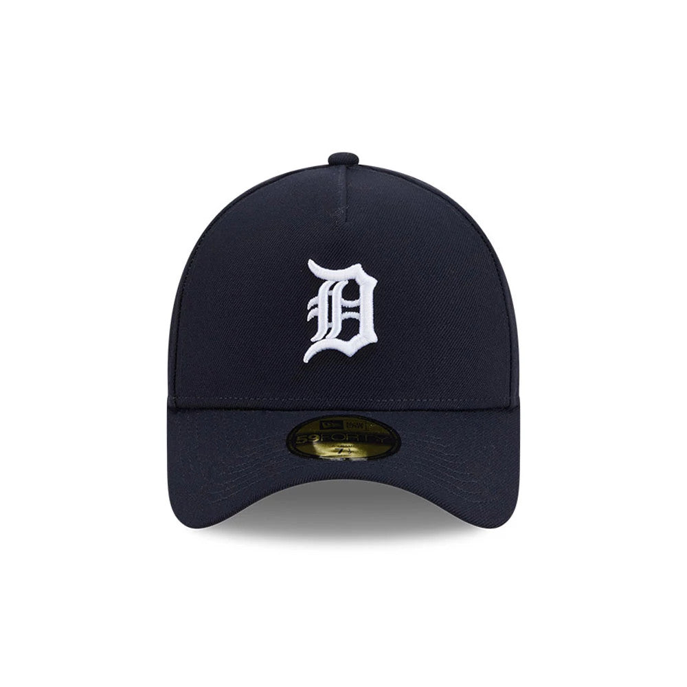 Detroit Tigers MLB Team Side Navy New Era 59FORTY A-Frame Fitted Cap, front view showing the raised white embroidered D logo on the structured navy crown, with a curved navy visor and a gold 59FORTY size sticker underneath.